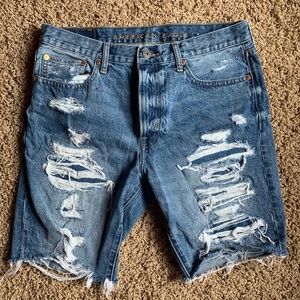 Ripped American Eagle jeans shorts